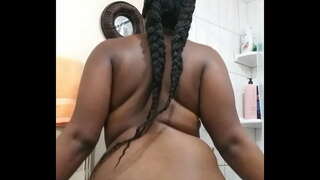 Шау-шыу ҡубып һорау менән видео