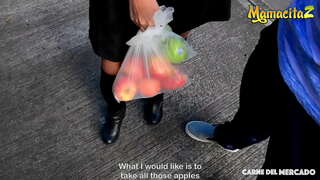 ���ະຫຼາດຊີ້ນົມ Sexy ໂກລົມບີເສຍຫາຍແລະ Fucks ຍາກກັບການອະເລັກຜັກ