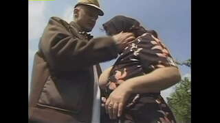 Бер ауылда әбей