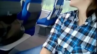 Ανιψιά κορίτσι καταπιεί