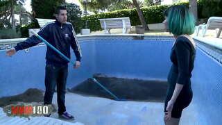 Emo paauglių su žalia plaukų giliai pakliuvom ir cum ant veido